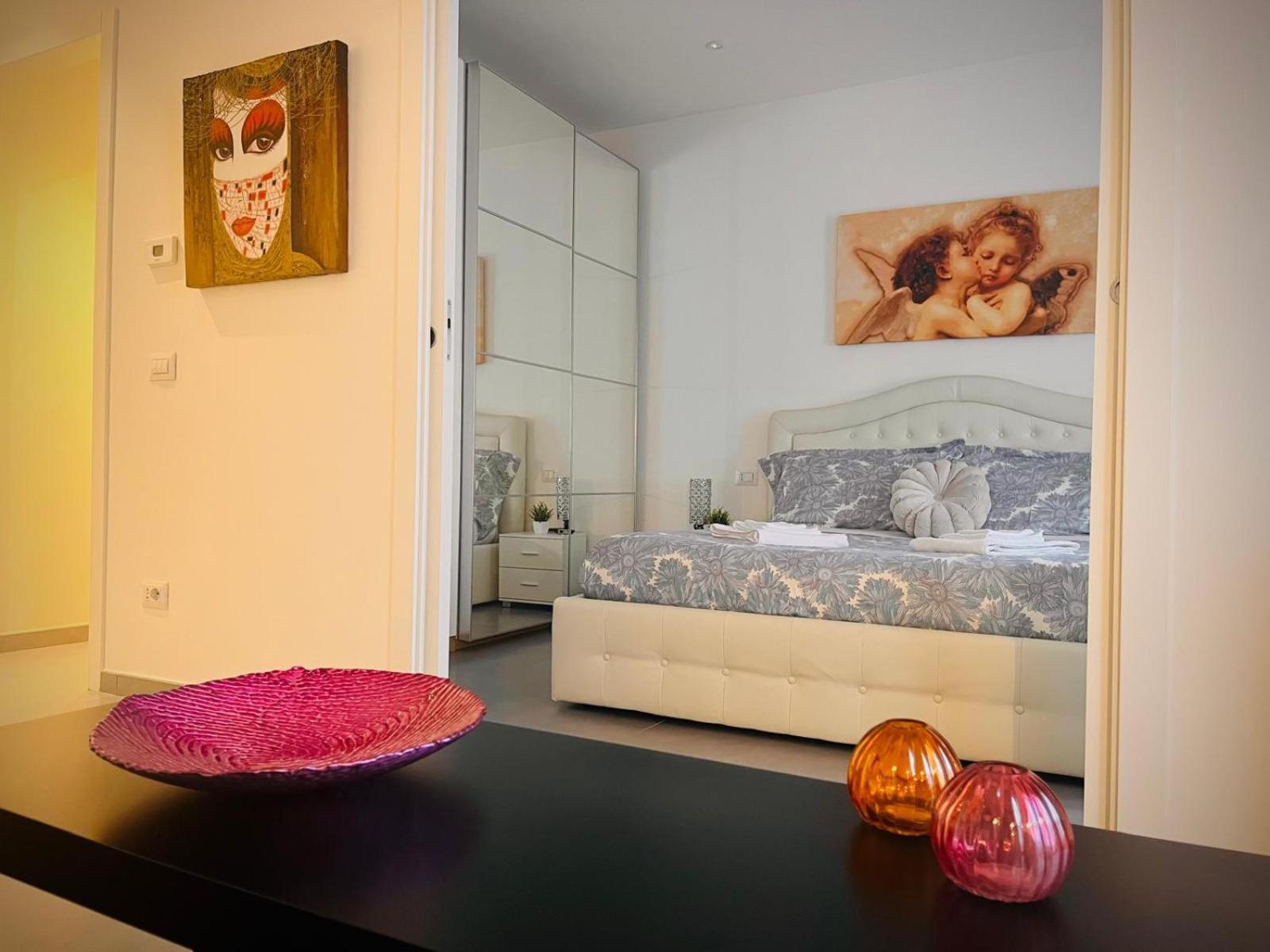 Nice Apartments In The Historic Center ヴェルバーニア エクステリア 写真